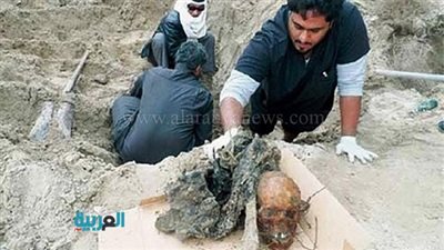 بالصور.. الكشف عن دفن 5 هنود أحياء بالسعودية