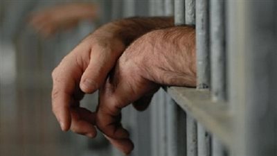 حبس دجال لمعاشرته سيدة 