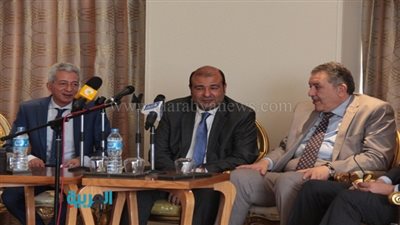 بالصور.. وزير التموين: رسوم معارض 