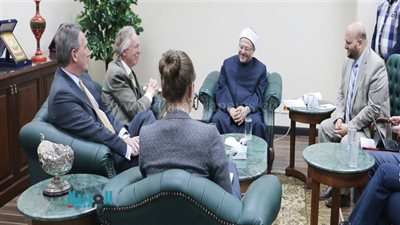 مفتي الجمهورية يستقبل مبعوث الخارجية الهولندية لمكافحة الإرهاب 