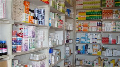 برلماني: أسعار الأدوية زادت 150%.. والشركات تلاعبت بقرار رئيس الوزراء