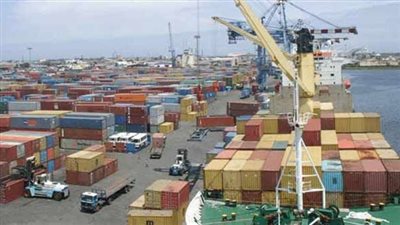 اتحاد عمال الموانئ المصرية يتضامن مع عاملي الترسانة البحرية