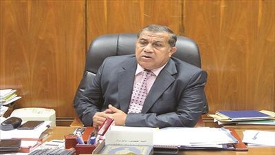 عادل ترك: المشروع القومي للطرق يمر عبر 14 محافظة