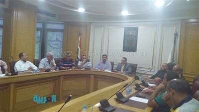 بالصور.. بدء اجتماع 
