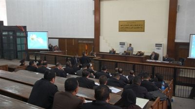 تأجيل محاكمة المتهمين باقتحام قسم 
