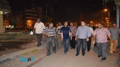 بالصور.. جولة تفقدية لمحافظ الفيوم بالشوارع لمتابعة النظافة والإنارة