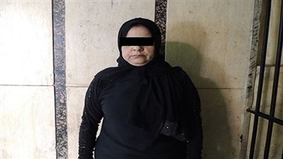 القبض على سيدة لجمعها بين معاشين بأسيوط 