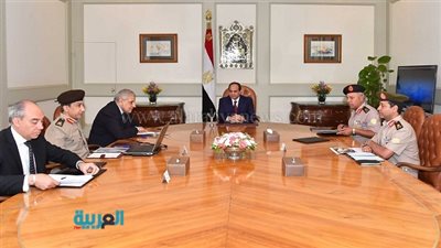 السيسي يبحث تنفيذ عدد من المشروعات.. ضغط مدة أعمال المتحف الكبير.. تشديد على إنجاز العاصمة الجديدة.. وإنهاء محور 