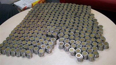 بالفيديو.. خبير: تكلفة العملات المعدنية الباهظة وراء عودة 