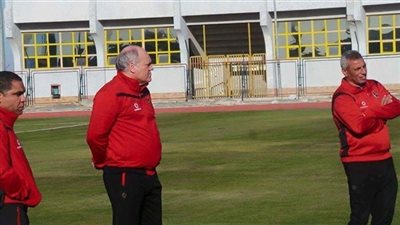 مارتن يول يكلف مساعديه بدراسة منافسيه في بطولة أفريقيا