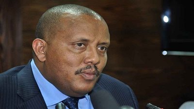 وزير الإعلام الإثيوبي يطلق قذائف من السودان.. لن نقبل التفاوض مع مصر حول 