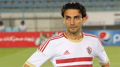رسميًا.. الزمالك يجدد عقد أيمن حفني حتى 2019