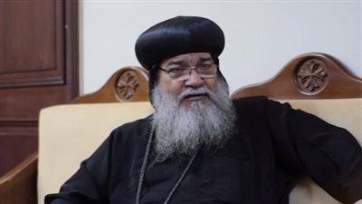 الأنبا مكاريوس.. واعظ المنيا ذائع الصيت.. ورجل البابا تواضروس لحل الأزمات