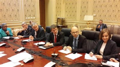 وفد البرلمان الفرنسي يغادر الإسكندرية متجهًا إلى شرم الشيخ