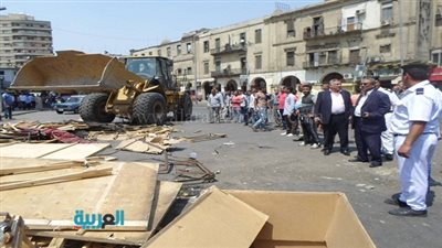 بالصور.. تحرير 30 محضرًا لإزالة الإشغالات بحي الموسكي 