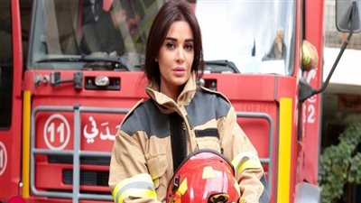 سيرين عبد النور تكرم الدفاع المدنى اللبناني في 