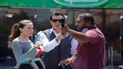 بالصور.. رؤوف عبد العزيز يواصل تصوير مشاهد 