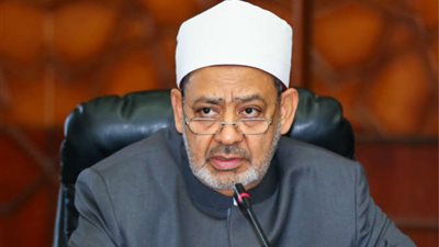 بدء المؤتمر الصحفى العالمي لشيخ الأزهر 