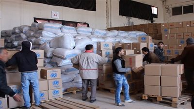 مسئول أممي: إسقاط المساعدات للسوريين 
