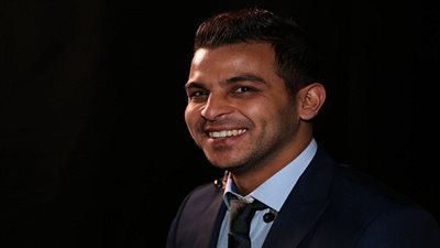 محمد رشاد يطرح بوستر 