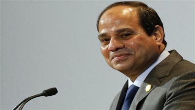 السيسي: نعمل على إعادة ترسيم الحدود المصرية مع اليونان
