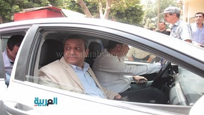 وصول نقيب الصحفيين إلى محكمة عابدين