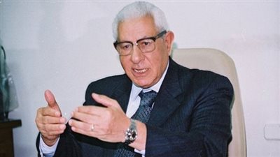 بالفيديو.. مكرم محمد: أسامة كمال أدار الحوار مع السيسي بـ