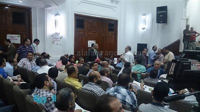 بالصور.. اكتمال النصاب القانوني لعمومية الصيادلة للتصعيد ضد شركات الأدوية 