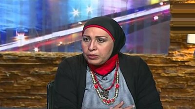 سامية زين العابدين: 