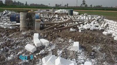 بالصور.. إزالة التعديات على الأراضي الزراعية بكفر شكر في القليوبية 