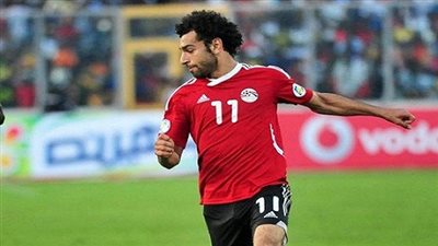 بالفيديو .. مصر تتقدم بهدف صلاح في الشوط الأول