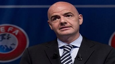 إنفانتينو يدافع عن نفسه