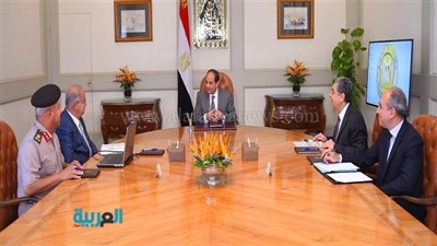 السيسي يرأس اجتماعًا وزاريًا لمناقشة عقود 
