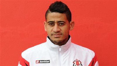 مراد باتنة ينفي عرضي الأهلي والزمالك ويفكر في أوروبا
