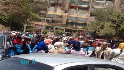 بالصور.. الطالبات عن امتحان 