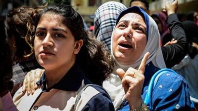 بالفيديو.. أولياء أمور عن الامتحانات: 