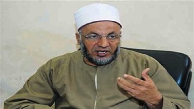 بالفيديو.. عالم أزهري: يجوز أن تعطي الأم الزكاة لـ