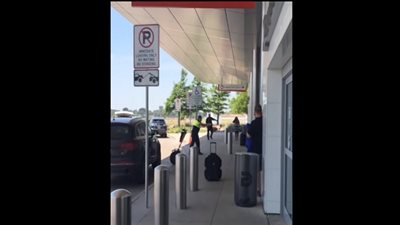 بالفيديو.. مقتل شخص بإطلاق نار في مطار تكساس بأمريكا