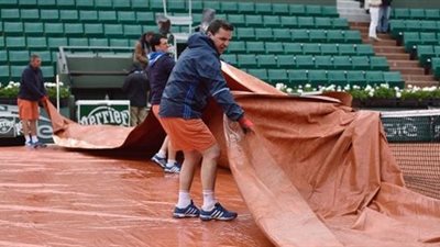 الأمطار تؤجل نهائي بطولة شتوتغارت للتنس