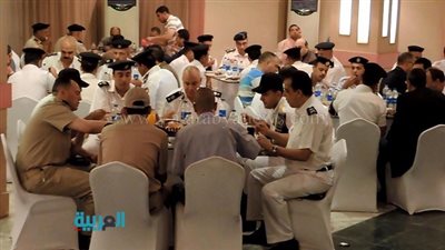 بالصور.. حفل إفطار جماعي لضباط وأفراد شرطة النقل والمواصلات 