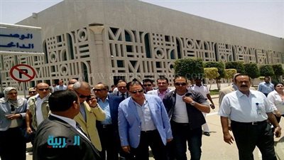 بالصور ... وزير الصحة يصل لمستشفى قطف المركزي بقنا