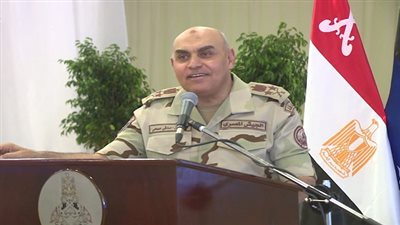 بالفيديو.. وزير الدفاع يلتقي رجال البحرية والمنطقتين الشمالية والمركزية