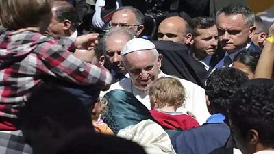 الفاتيكان يستضيف 9 لاجئين سوريين جدد من جزيرة ميدللي اليونانية