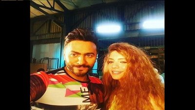 بالصور.. كواليس كليب تامر حسني الجديد 