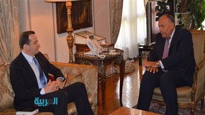 وزير الخارجية يستقبل مبعوث الرئيس الأمريكي للتحالف ضد 