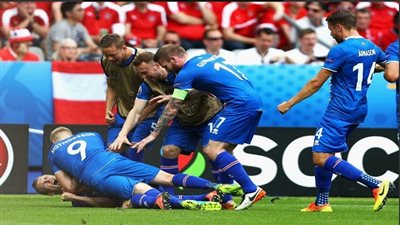 بالفيديو.. أيسلندا تفوز على النمسا 2-1 وتتأهل لدور الـ 16