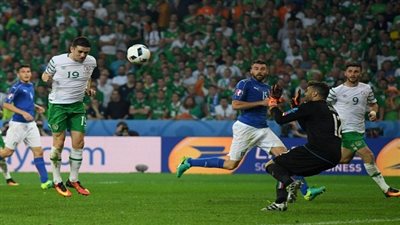 بالفيديو.. إيطاليا تسقط أمام أيرلندا ويتأهلان لدور الـ 16 باليورو