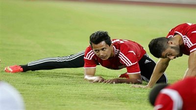 عمرو جمال يشارك في المران استعدادًا للإسماعيلي 