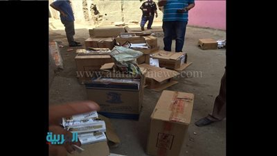 ضبط 410 آلاف سيجارة مقلدة داخل مخزن غير مرخص بالشرقية 
