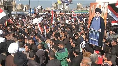 أنصار الصدر يتظاهرون أمام سفارة البحرين بعد واقعة عيسى قاسم